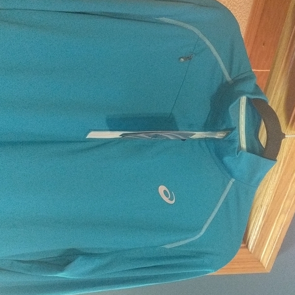 Asics Half Zip - Picture 2 of 6